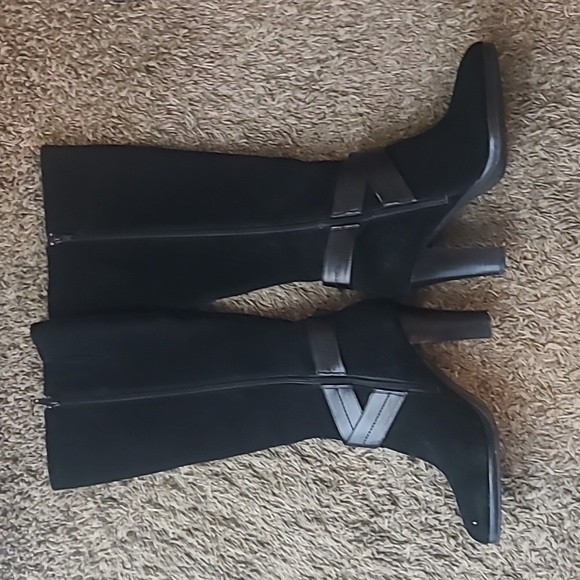 Chaps Candence Black Suede Leather Boots - Picture 4 of 10